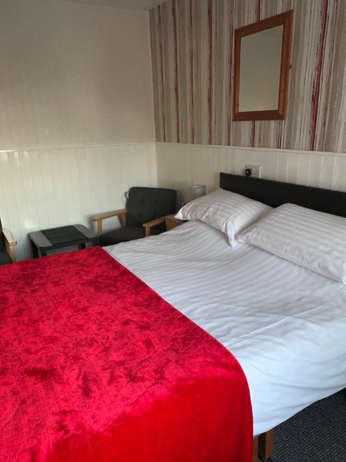 Kingscliff Bed & Breakfast แบล็คพูล ภายนอก รูปภาพ