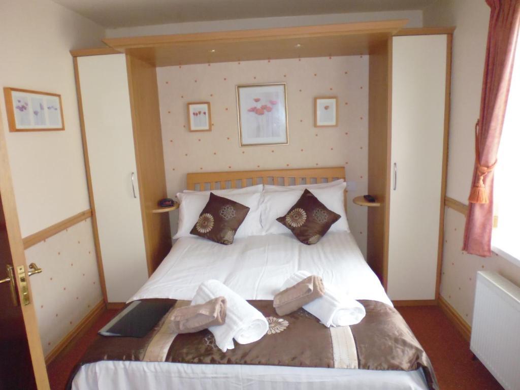 Kingscliff Bed & Breakfast แบล็คพูล ภายนอก รูปภาพ